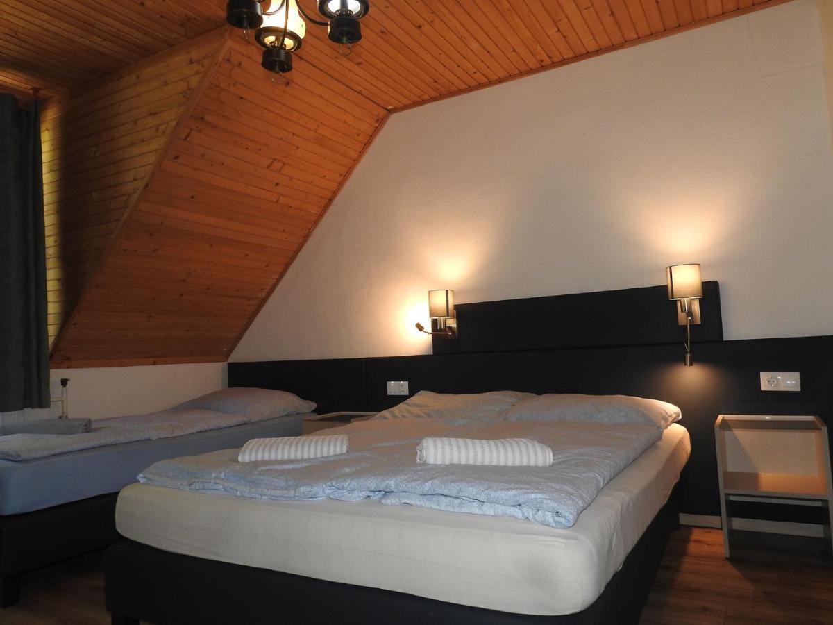 Matraszentimre Panzio Hotel Buitenkant foto