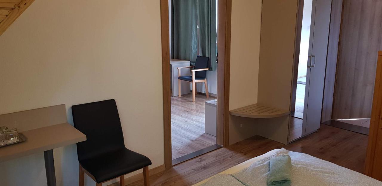 Matraszentimre Panzio Hotel Buitenkant foto